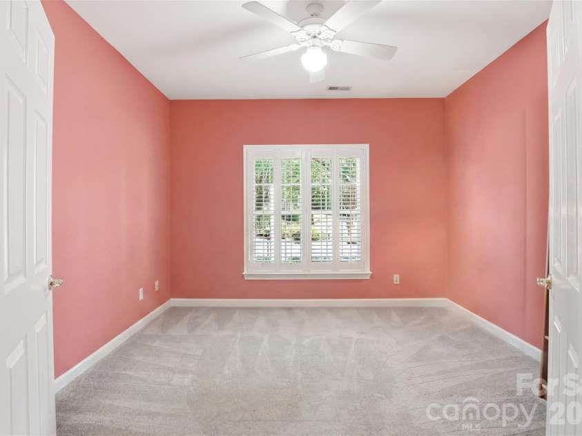 8302 Olde Troon Drive, Charlotte, NC 28277.  MLS# CAR4395601, YatesRealty ID 39995. 