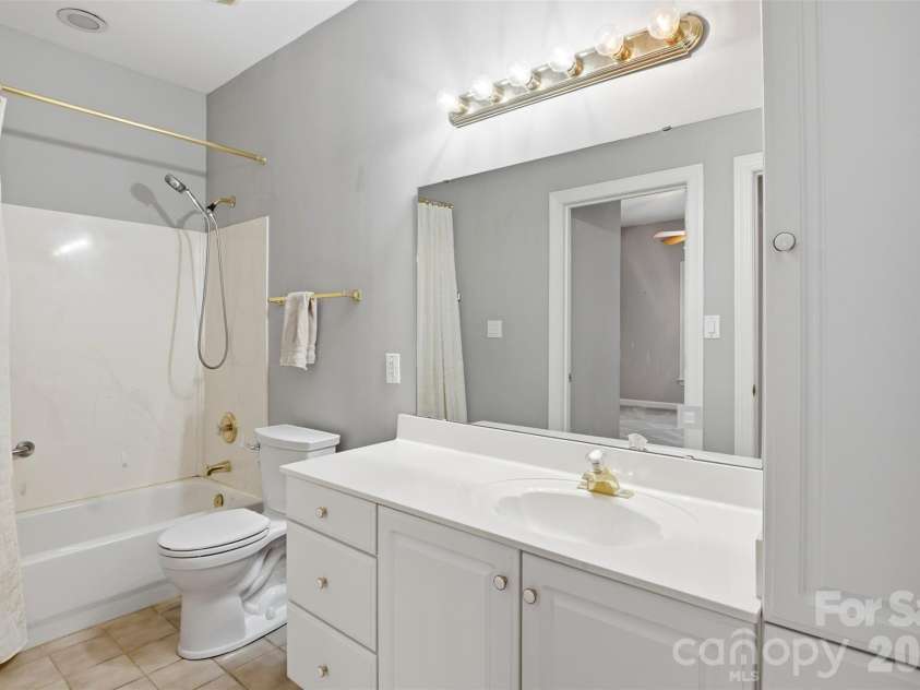 8302 Olde Troon Drive, Charlotte, NC 28277.  MLS# CAR4395601, YatesRealty ID 39995. 