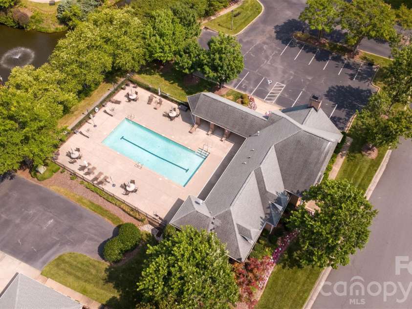 8302 Olde Troon Drive, Charlotte, NC 28277.  MLS# CAR4395601, YatesRealty ID 39995. 