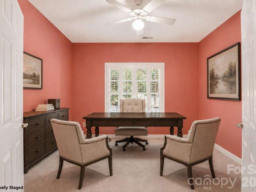 8302 Olde Troon Drive, Charlotte, NC 28277.  MLS# CAR4395601, YatesRealty ID 39995. 