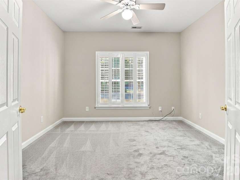 8302 Olde Troon Drive, Charlotte, NC 28277.  MLS# CAR4395601, YatesRealty ID 39995. 
