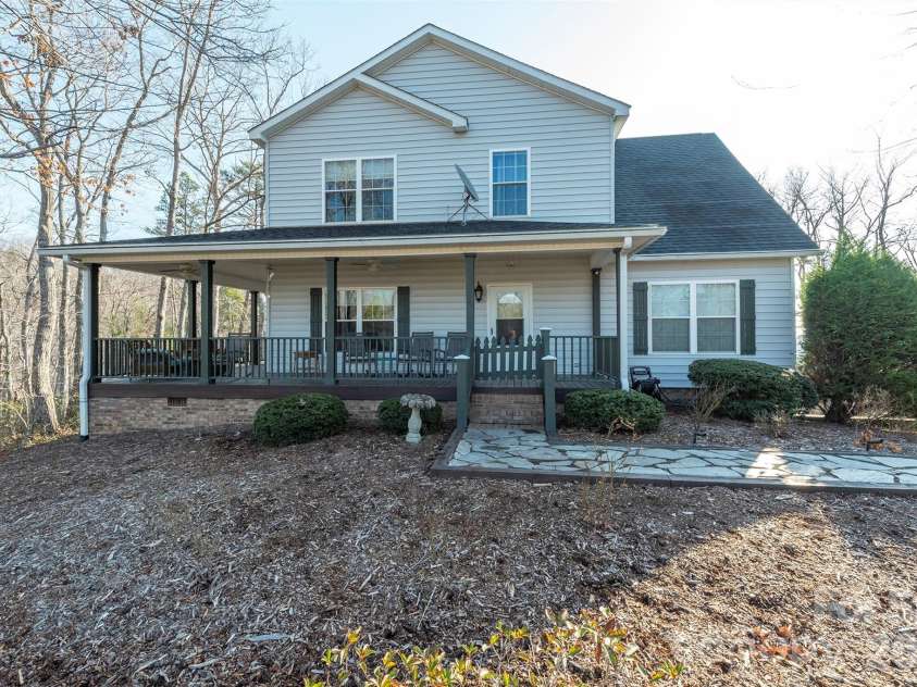 192 Buzzards Place, Lake Lure, NC 28746.  MLS# CAR4407853, YatesRealty ID 39996. 