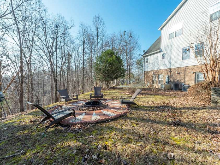 192 Buzzards Place, Lake Lure, NC 28746.  MLS# CAR4407853, YatesRealty ID 39996. 