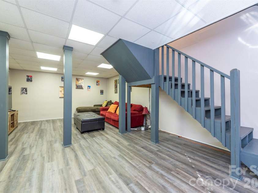 192 Buzzards Place, Lake Lure, NC 28746.  MLS# CAR4407853, YatesRealty ID 39996. 