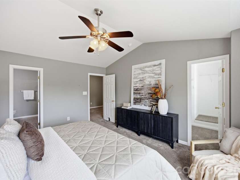 6040 Black Heath Drive, Fort Mill, SC 29707.  MLS# CAR4407314, YatesRealty ID 39998. 