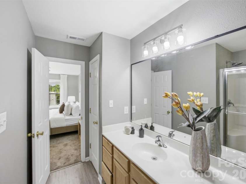6040 Black Heath Drive, Fort Mill, SC 29707.  MLS# CAR4407314, YatesRealty ID 39998. 