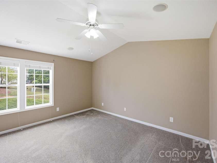 6040 Black Heath Drive, Fort Mill, SC 29707.  MLS# CAR4407314, YatesRealty ID 39998. 