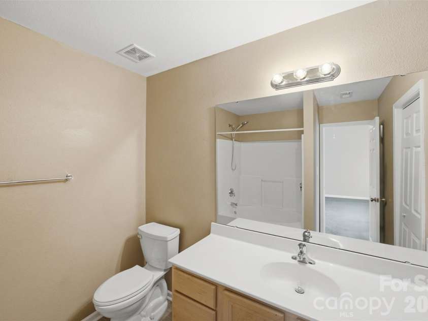 6040 Black Heath Drive, Fort Mill, SC 29707.  MLS# CAR4407314, YatesRealty ID 39998. 