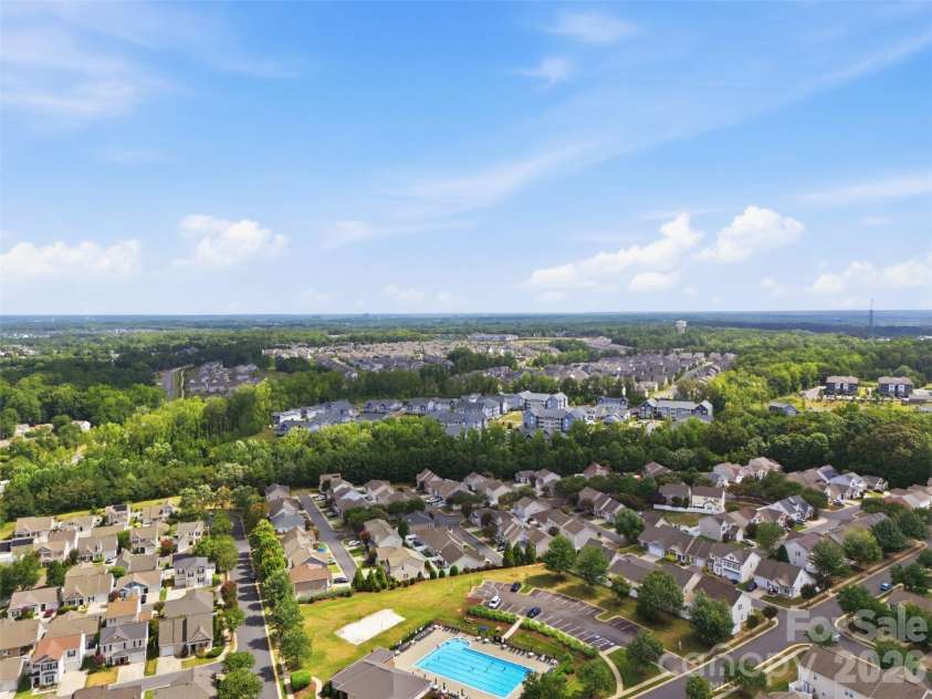 6040 Black Heath Drive, Fort Mill, SC 29707.  MLS# CAR4407314, YatesRealty ID 39998. 