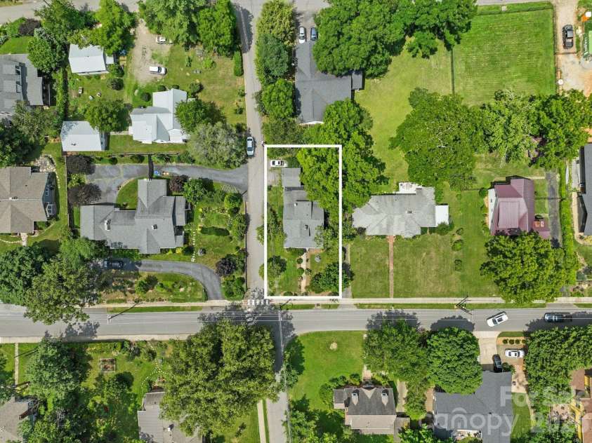 49 Church Street, Weaverville, NC 28787.  MLS# CAR4400663, YatesRealty ID 39999. Approximate property boundaries.
