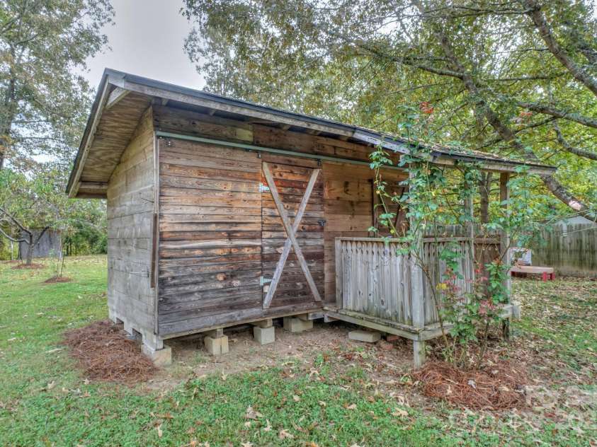 1279 Craig Drive, Iron Station, NC 28080.  MLS# CAR4310892, YatesRealty ID 400. 