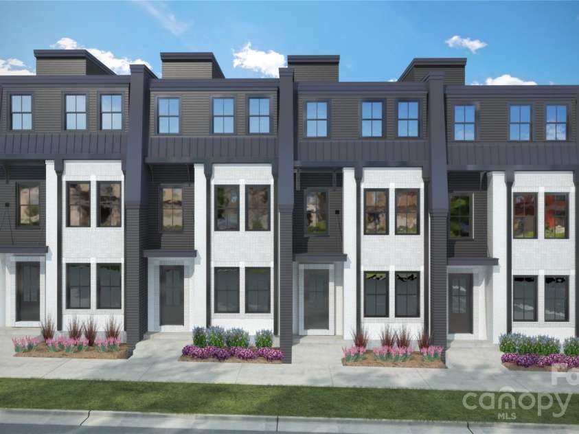 2526 Park Rose Lane, Charlotte, NC 28204.  MLS# CAR4214729, YatesRealty ID 4000. For representation