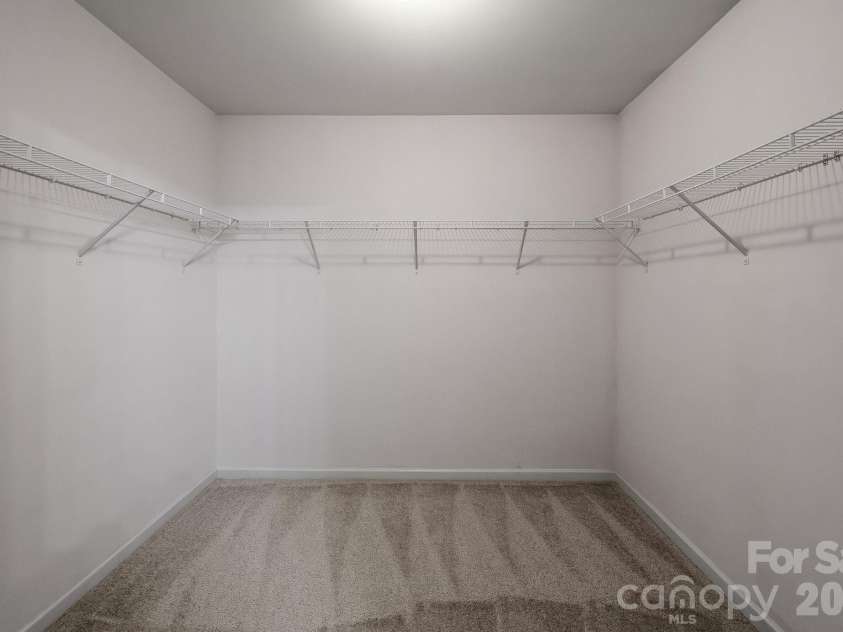 9520 Eagle Feathers Drive, Charlotte, NC 28214.  MLS# CAR4357175, YatesRealty ID 4000. 
