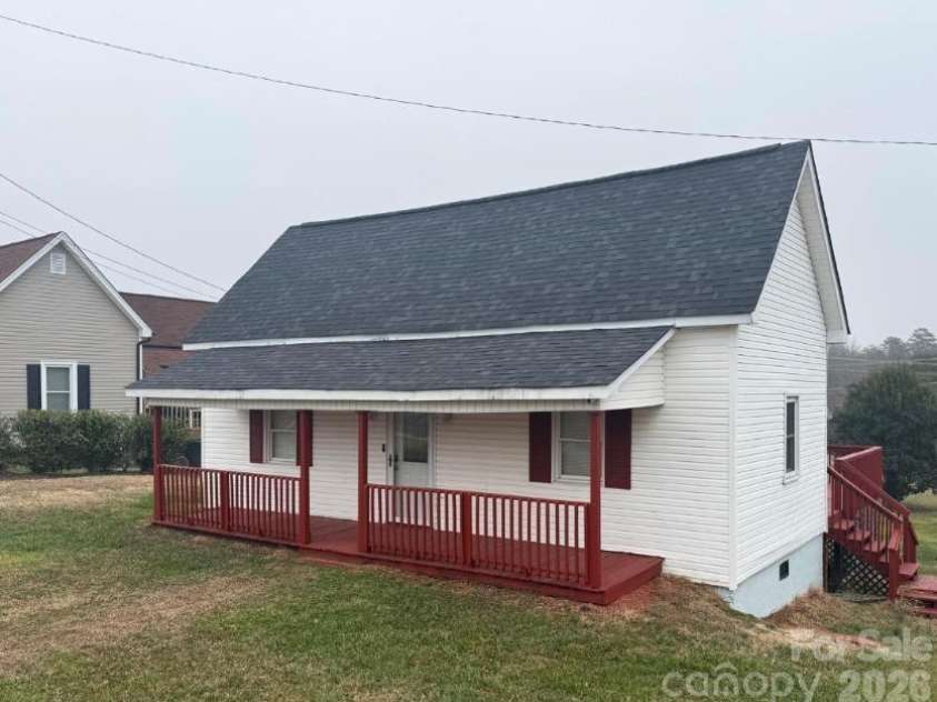 411 Central Avenue, Landis, NC 28088.  MLS# CAR4407705, YatesRealty ID 40000. 