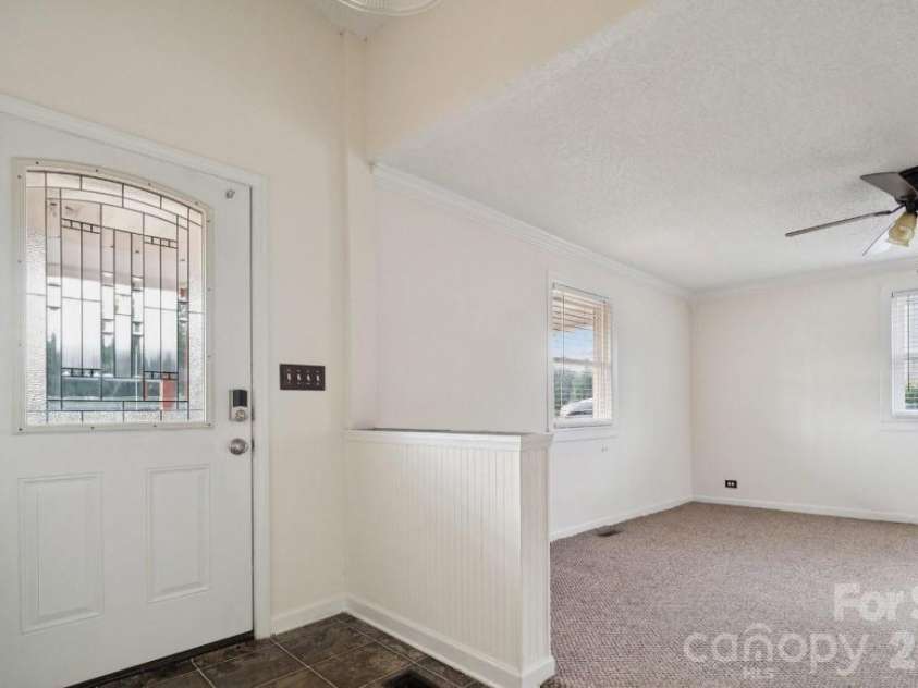 411 Central Avenue, Landis, NC 28088.  MLS# CAR4407705, YatesRealty ID 40000. 