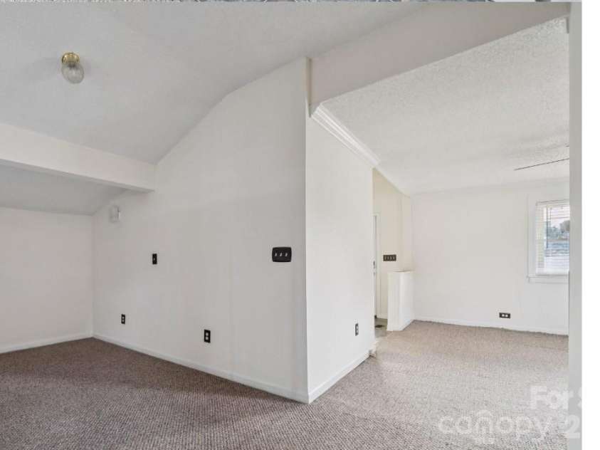 411 Central Avenue, Landis, NC 28088.  MLS# CAR4407705, YatesRealty ID 40000. 