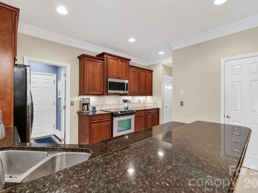 8749 Oakham Street, Huntersville, NC 28078.  MLS# CAR4404631, YatesRealty ID 40001. 