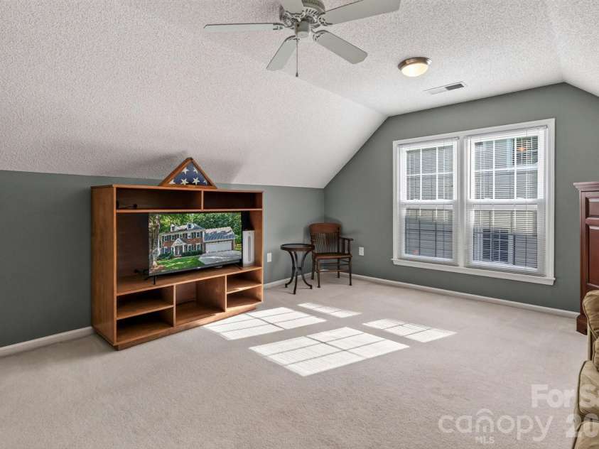 8749 Oakham Street, Huntersville, NC 28078.  MLS# CAR4404631, YatesRealty ID 40001. 