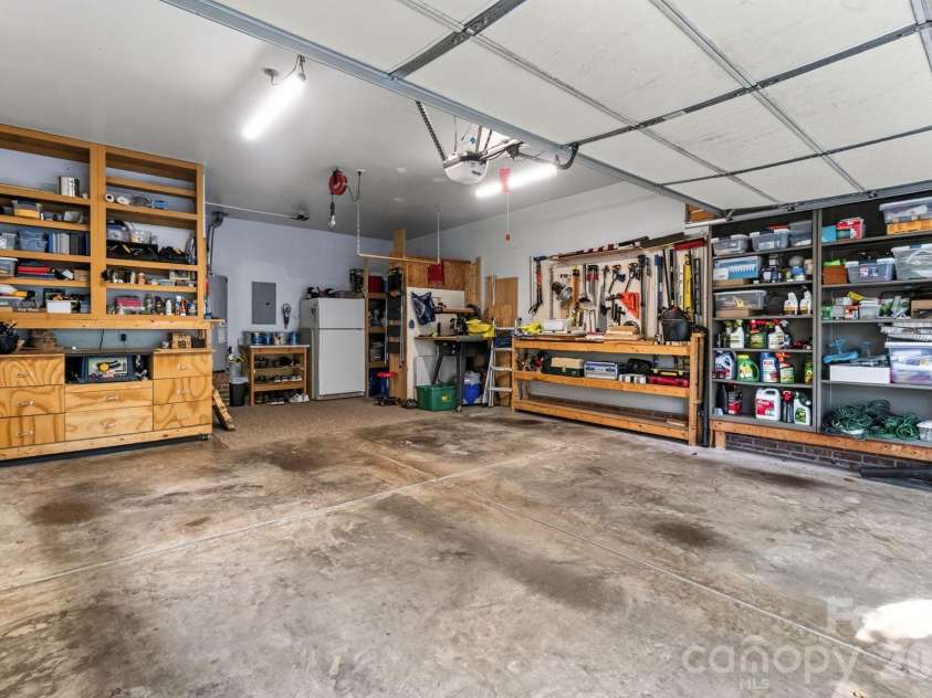8749 Oakham Street, Huntersville, NC 28078.  MLS# CAR4404631, YatesRealty ID 40001. 
