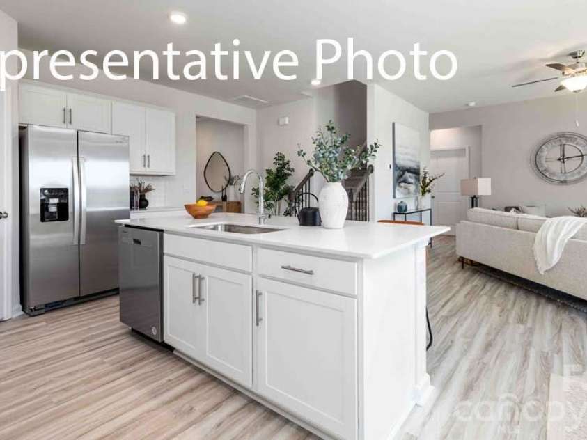 511 Brinkley Drive, Kings Mountain, NC 28086.  MLS# CAR4406810, YatesRealty ID 40002. 