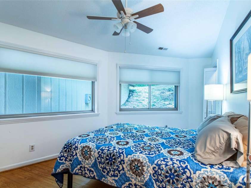 150 Freeman Knolls Drive, Hendersonville, NC 28792.  MLS# CAR4407645, YatesRealty ID 40004. 