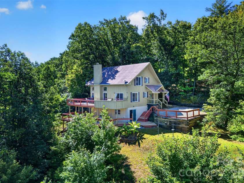 884 Pinnacle Parkway, Union Mills, NC 28167.  MLS# CAR4395417, YatesRealty ID 40005. 