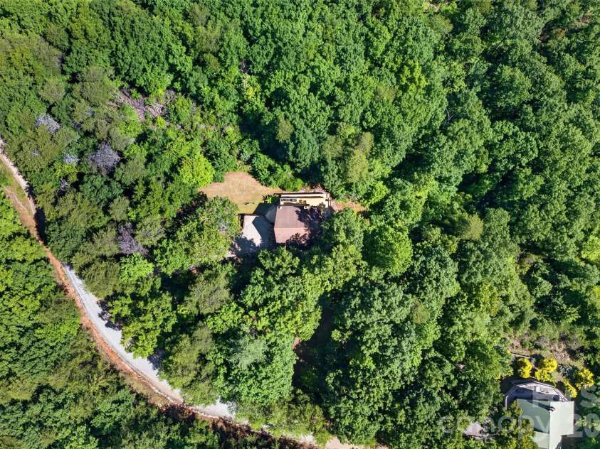 884 Pinnacle Parkway, Union Mills, NC 28167.  MLS# CAR4395417, YatesRealty ID 40005. 