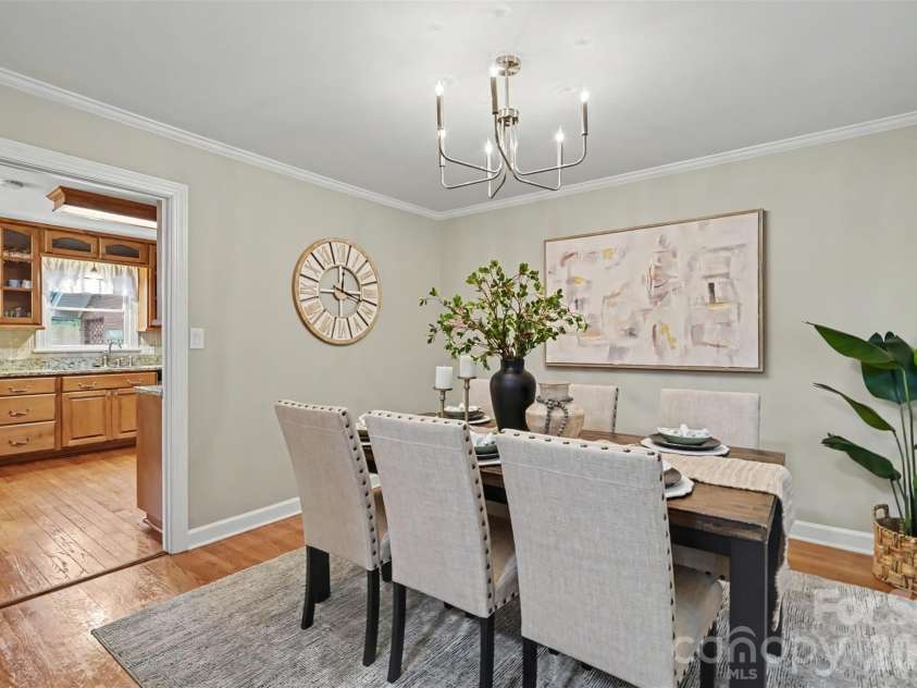 17016 Knoxwood Drive, Huntersville, NC 28078.  MLS# CAR4404785, YatesRealty ID 40007. 