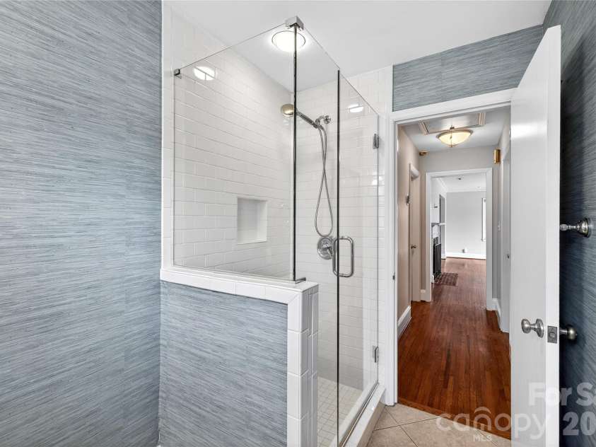 4508 Bradbury Drive, Charlotte, NC 28209.  MLS# CAR4355768, YatesRealty ID 4001. 