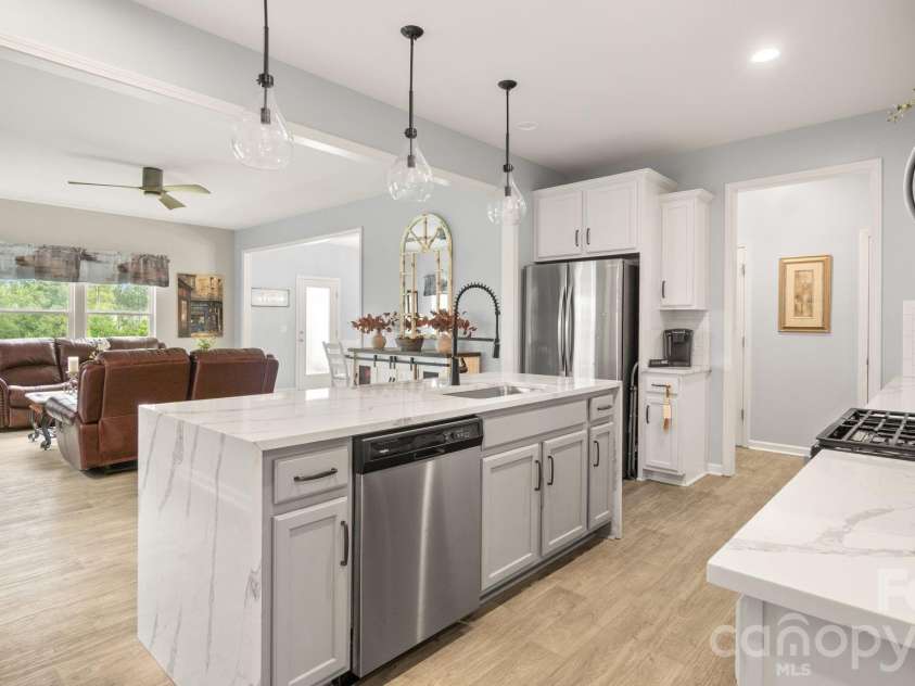 7460 Hartsfield Drive, Lancaster, SC 29720.  MLS# CAR4407879, YatesRealty ID 40010. 
