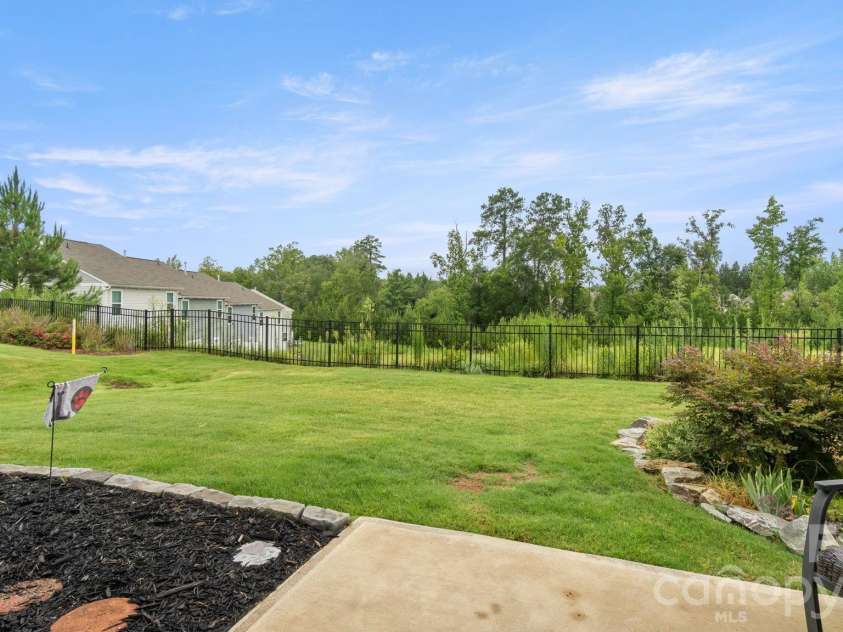 7460 Hartsfield Drive, Lancaster, SC 29720.  MLS# CAR4407879, YatesRealty ID 40010. 