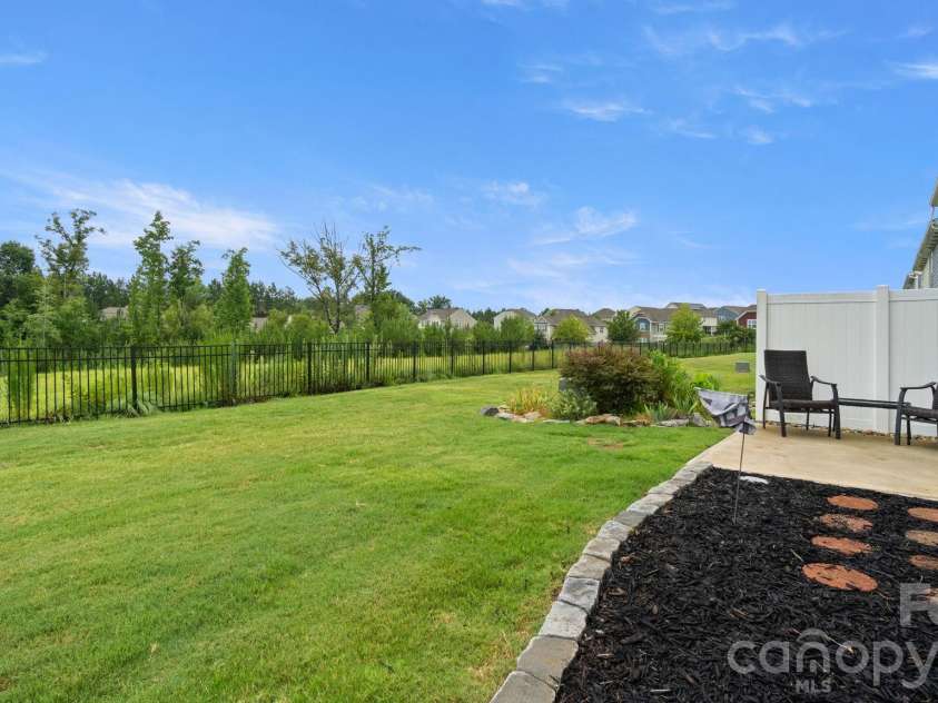7460 Hartsfield Drive, Lancaster, SC 29720.  MLS# CAR4407879, YatesRealty ID 40010. 