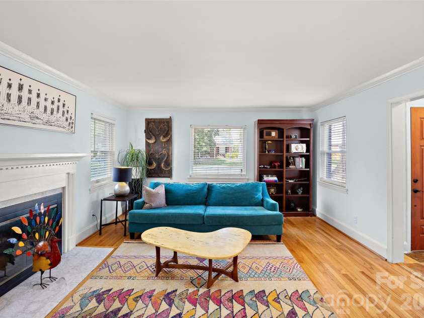 3928 Langhorne Avenue, Charlotte, NC 28205.  MLS# CAR4406840, YatesRealty ID 40011. 
