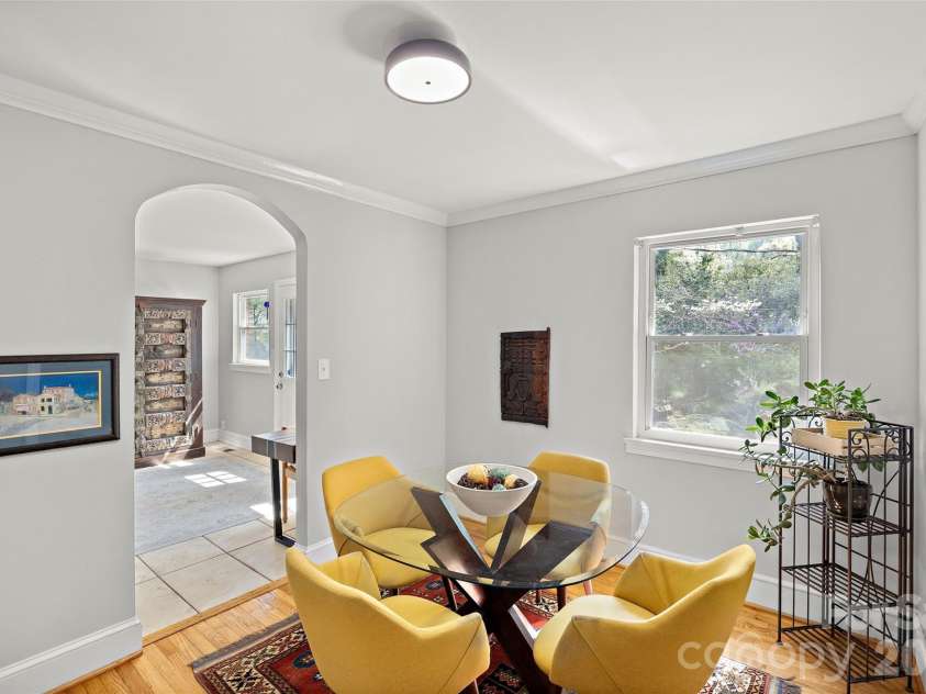 3928 Langhorne Avenue, Charlotte, NC 28205.  MLS# CAR4406840, YatesRealty ID 40011. 