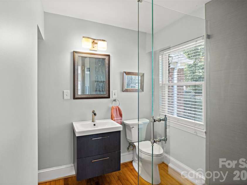 3928 Langhorne Avenue, Charlotte, NC 28205.  MLS# CAR4406840, YatesRealty ID 40011. 