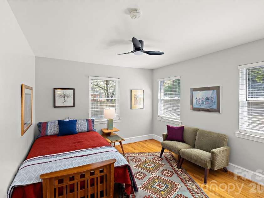 3928 Langhorne Avenue, Charlotte, NC 28205.  MLS# CAR4406840, YatesRealty ID 40011. 