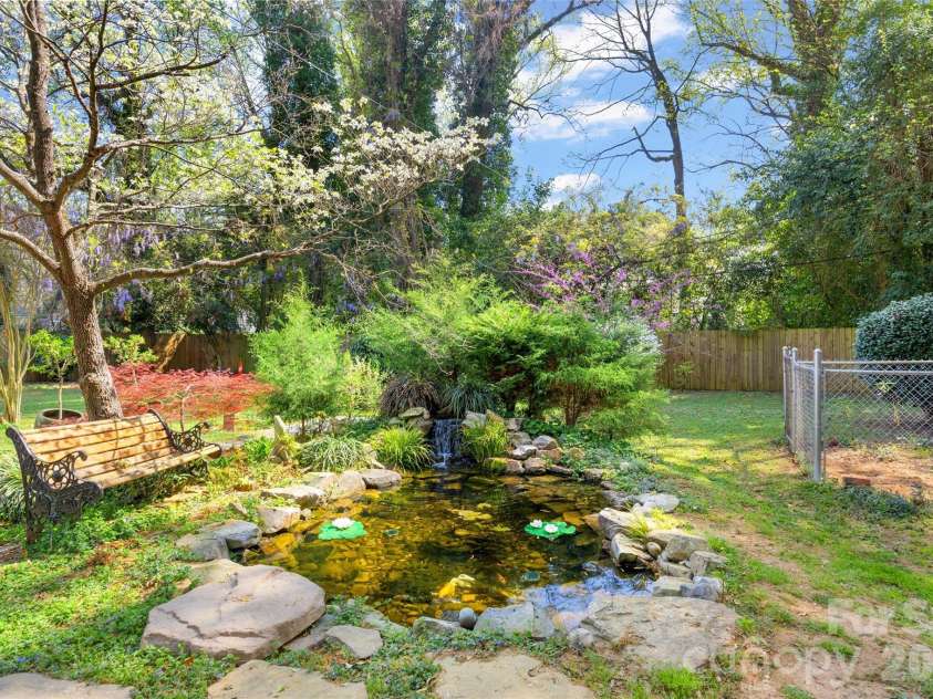 3928 Langhorne Avenue, Charlotte, NC 28205.  MLS# CAR4406840, YatesRealty ID 40011. 