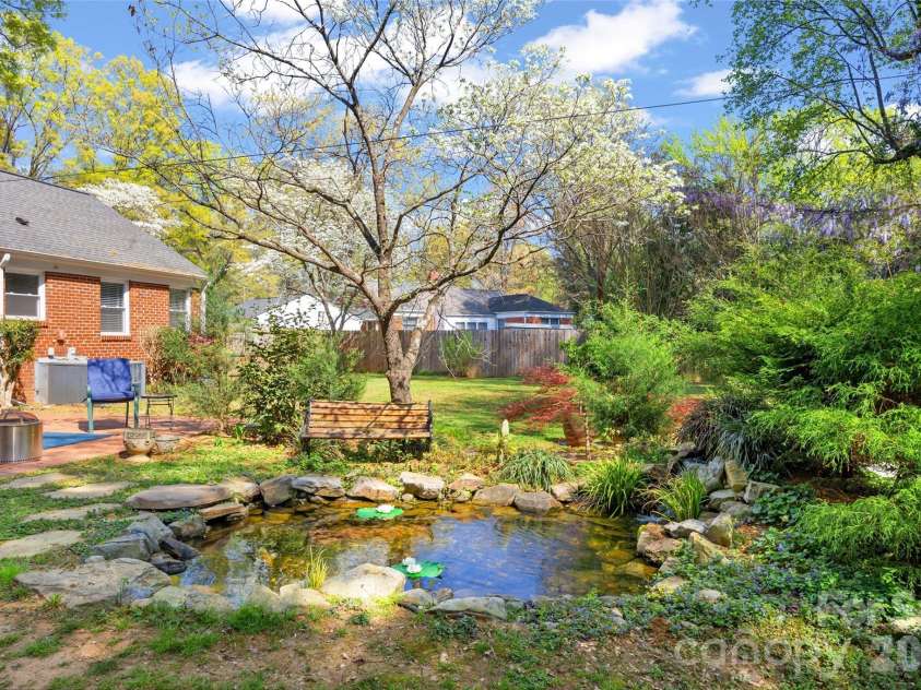 3928 Langhorne Avenue, Charlotte, NC 28205.  MLS# CAR4406840, YatesRealty ID 40011. 