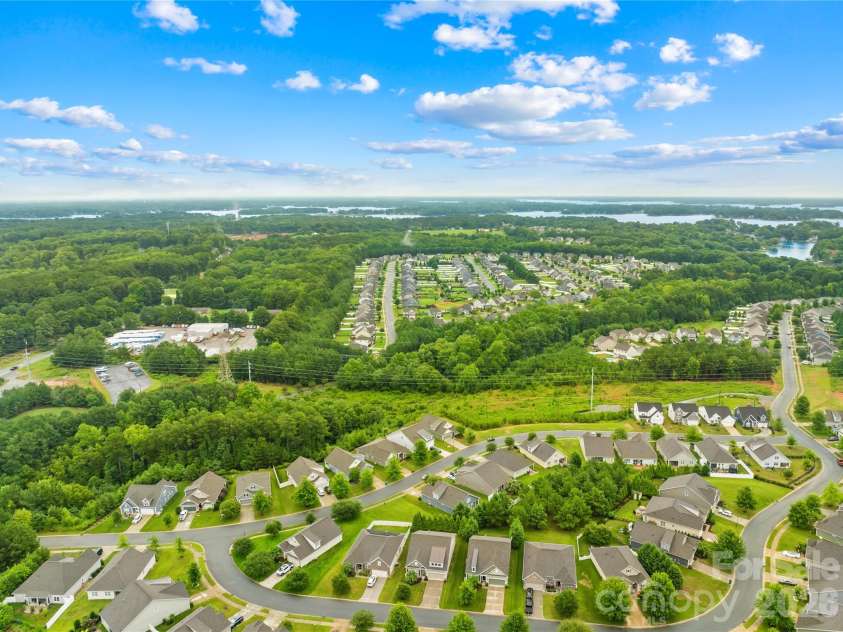 4270 Legacy Drive, Denver, NC 28037.  MLS# CAR4406996, YatesRealty ID 40012. 