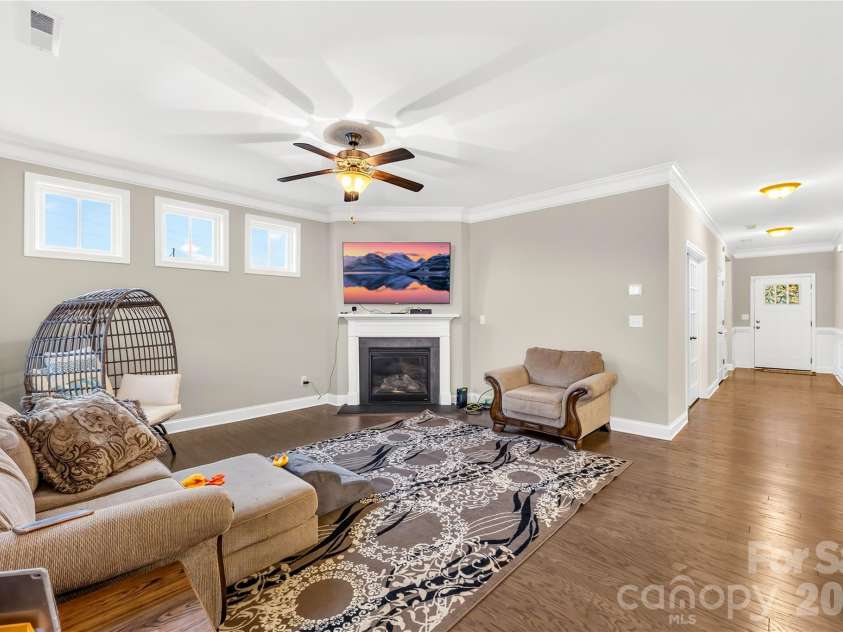 4270 Legacy Drive, Denver, NC 28037.  MLS# CAR4406996, YatesRealty ID 40012. 