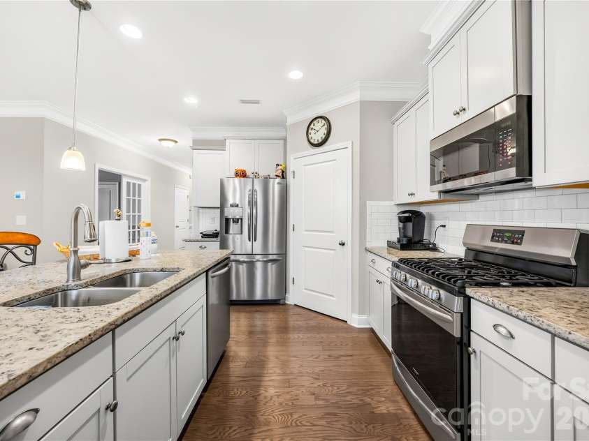 4270 Legacy Drive, Denver, NC 28037.  MLS# CAR4406996, YatesRealty ID 40012. 