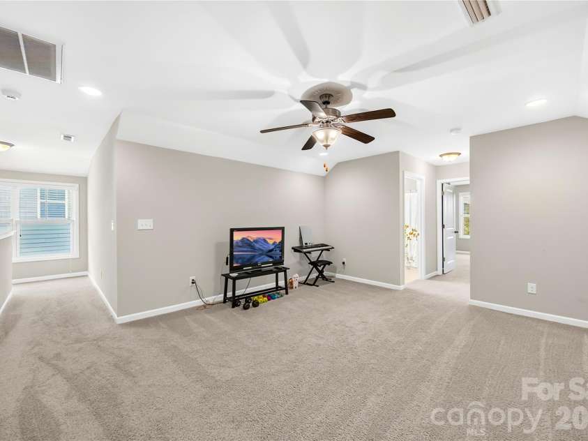 4270 Legacy Drive, Denver, NC 28037.  MLS# CAR4406996, YatesRealty ID 40012. 