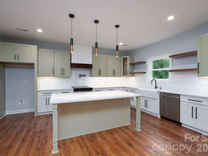 1007 Harrogate Drive, Bessemer City, NC 28016.  MLS# CAR4400104, YatesRealty ID 40013. 