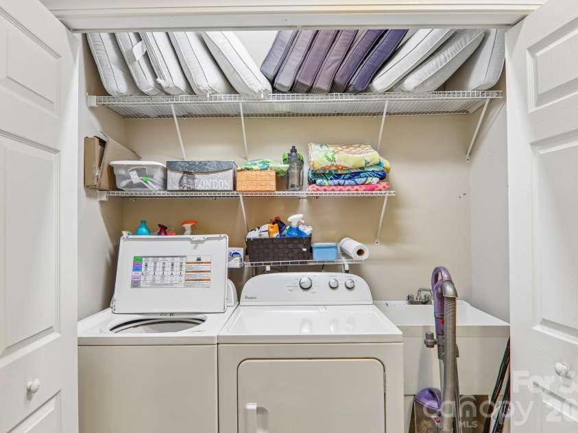 3311 Sandy Drive, Hendersonville, NC 28792.  MLS# CAR4406829, YatesRealty ID 40014. Laundry room