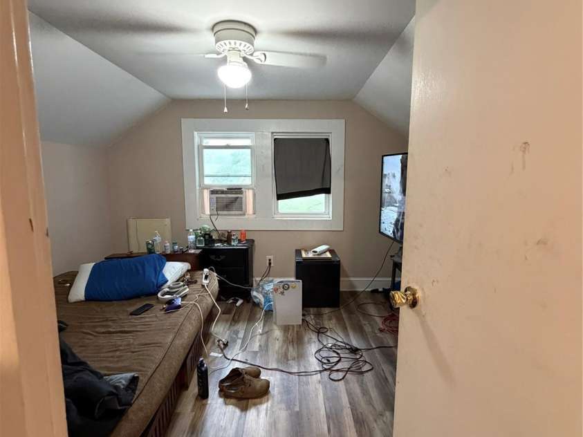 77 Maple Road, Spruce Pine, NC 28777.  MLS# CAR4407771, YatesRealty ID 40015. Bed 3