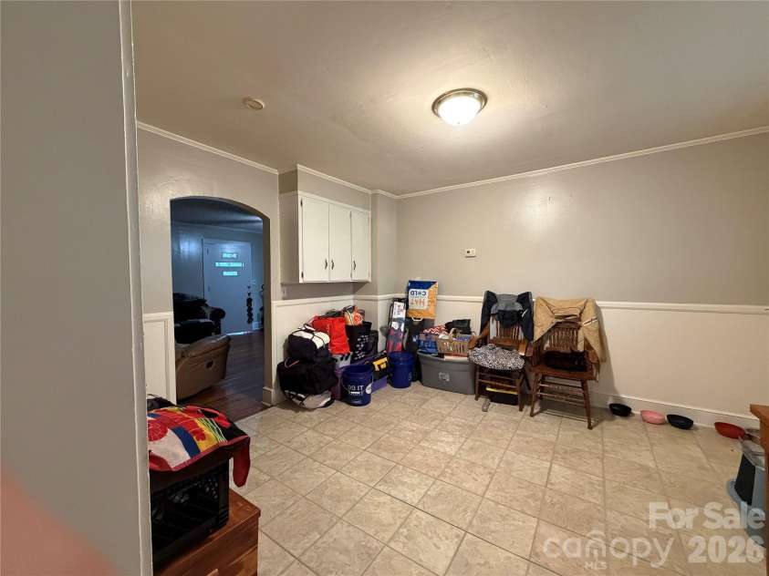 77 Maple Road, Spruce Pine, NC 28777.  MLS# CAR4407771, YatesRealty ID 40015. Dining