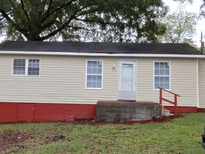1205 Brookdale Street, Kannapolis, NC 28083.  MLS# CAR4407938, YatesRealty ID 40016. 