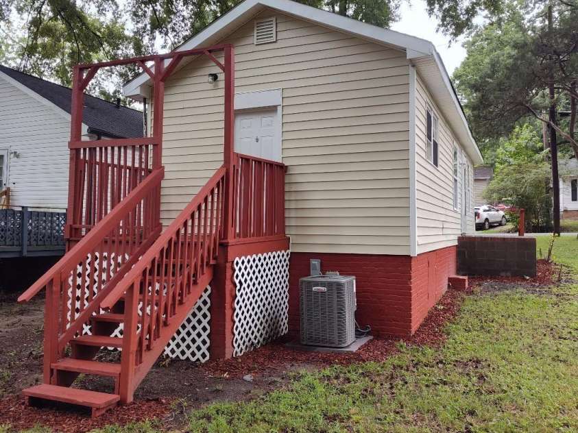 1205 Brookdale Street, Kannapolis, NC 28083.  MLS# CAR4407938, YatesRealty ID 40016. 