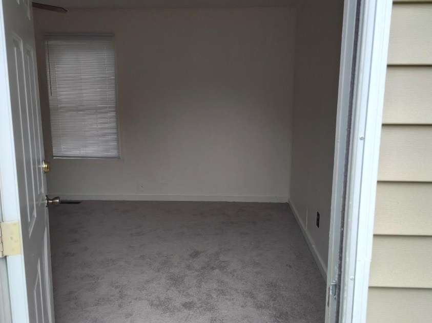 1205 Brookdale Street, Kannapolis, NC 28083.  MLS# CAR4407938, YatesRealty ID 40016. 