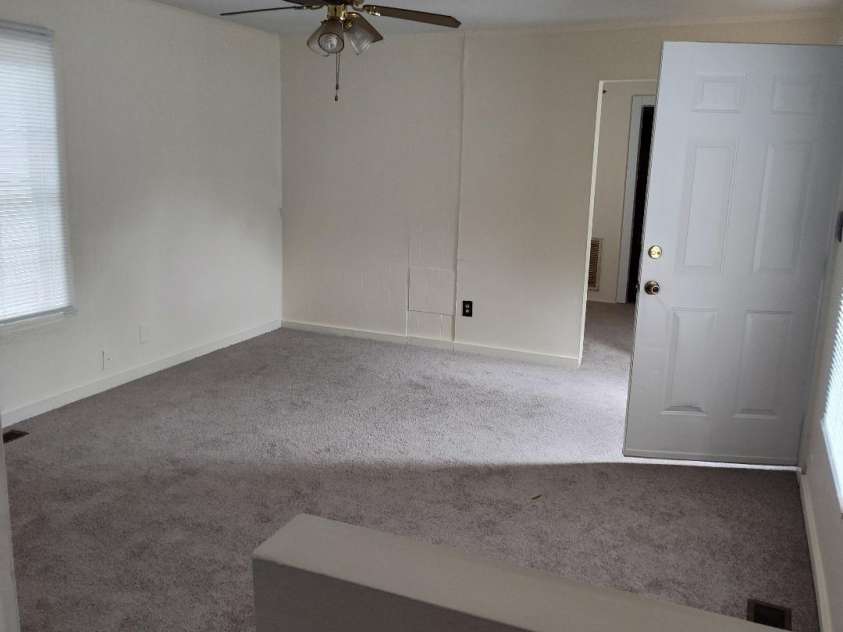 1205 Brookdale Street, Kannapolis, NC 28083.  MLS# CAR4407938, YatesRealty ID 40016. 